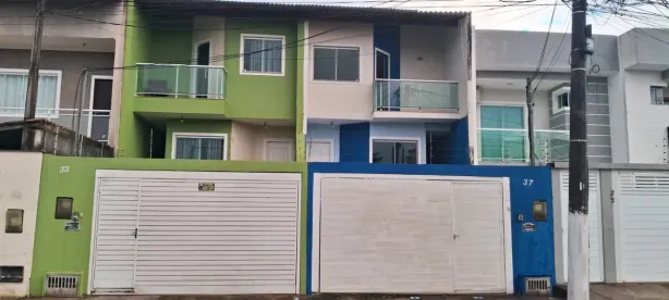 Casa com 3 Quartos para alugar, 120m² no Jardim Vitória, Macaé