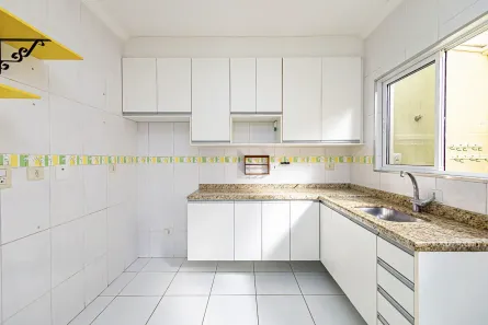 Casa de Condomínio com 3 Quartos à venda, 130m² no Santa Felicidade, Curitiba