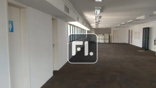 Sala Comercial para alugar, 235m² no Vila Olímpia, São Paulo