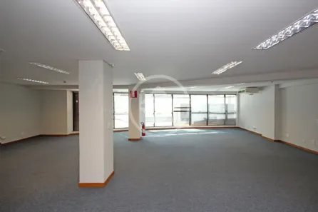 Prédio Comercial à venda, 776m² no Santa Efigênia, Belo Horizonte