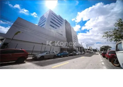 Prédio Comercial para alugar, 6189m² no Jardim dos Camargos, Barueri
