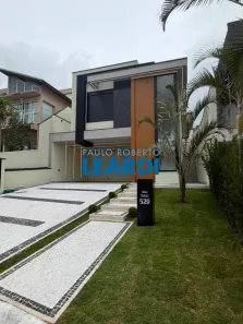 Casa de Condomínio com 3 Quartos à venda, 197m² no Suru, Santana de Parnaíba