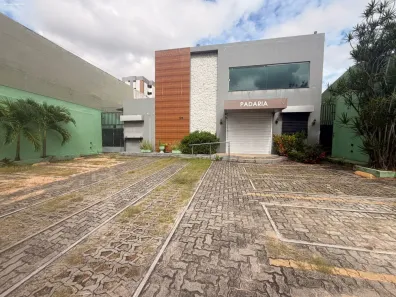 Ponto Comercial para alugar, 935m² no Parquelândia, Fortaleza