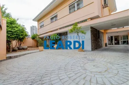 Casa com 5 Quartos à venda, 200m² no Pacaembu, São Paulo