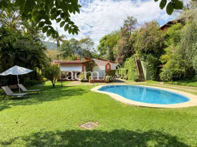 Casa de Condomínio com 5 Quartos à venda, 2695m² no Itaipava, Petrópolis