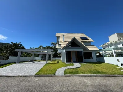 Casa com 3 Quartos à venda, 380m² no Cachoeira do Bom Jesus, Florianópolis