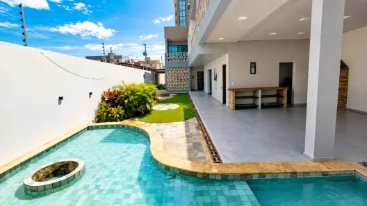 Casa com 4 Quartos à venda, 270m² no Poço, Cabedelo