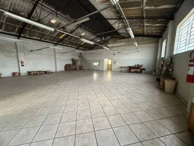 Galpão/Depósito/Armazém com 2 Quartos à venda, 387m² no Bonfim, Belo Horizonte