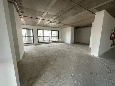 Sala Comercial para alugar, 690m² no Vila Guarani (Z Sul), São Paulo