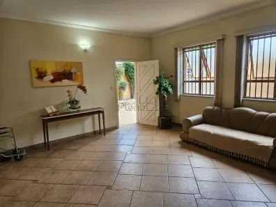 Casa com 4 Quartos à venda, 250m² no Vila Nogueira, Campinas