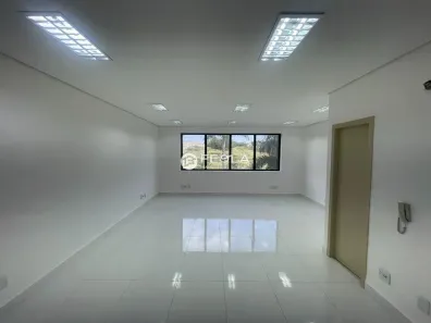 Sala Comercial para alugar, 39m² no Vila Santo Antônio, Americana