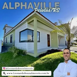Casa de Condomínio com 3 Quartos à venda, 284m² no Laranjal, Pelotas