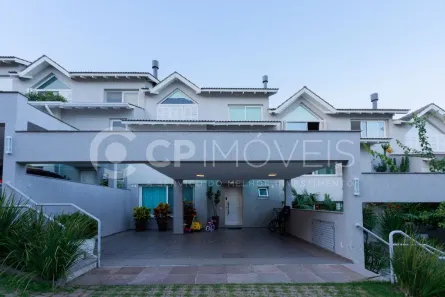 Casa de Condomínio com 4 Quartos à venda, 320m² no Três Figueiras, Porto Alegre
