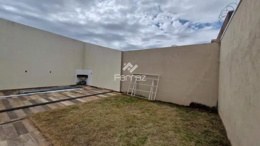 Casa com 3 Quartos à venda, 98m² no Jardim das Palmeiras, Uberlândia
