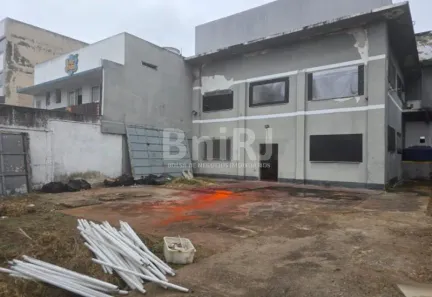 Prédio Comercial para alugar, 600m² no Jacarepaguá, Rio de Janeiro