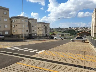 Apartamento com 2 Quartos à venda, 44m² no Colinas, Londrina