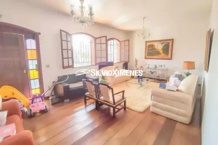 Casa com 4 Quartos à venda, 400m² no Santo Antônio, Belo Horizonte