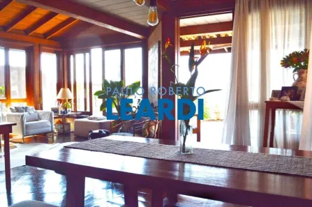 Casa com 4 Quartos à venda, 282m² no Jardim Leonor, São Paulo