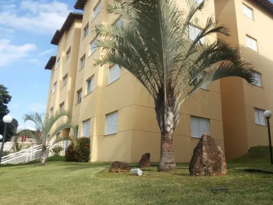 Apartamento com 3 Quartos para alugar, 68m² no Santa Maria, Uberaba