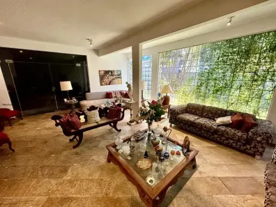 Casa com 8 Quartos à venda, 364m² no Jardim Camburi, Vitória