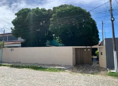 Casa com 4 Quartos à venda, 435m² no Aruana, Aracaju