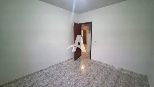 Casa com 2 Quartos para alugar, 70m² no Segismundo Pereira, Uberlândia