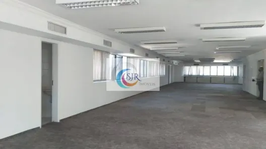 Sala Comercial para alugar, 260m² no Vila Olímpia, São Paulo