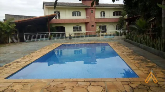 Fazenda/Sítio com 3 Quartos à venda, 350m² no Vila Helena, Sorocaba
