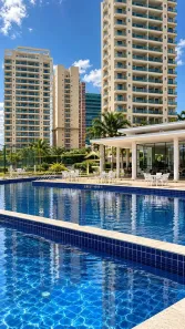Apartamento com 3 Quartos para alugar, 123m² no Candelária, Natal