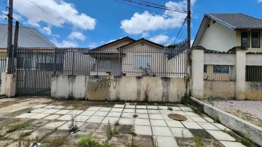 Lote/Terreno à venda, 300m² no Guaíra, Curitiba