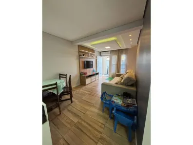 Sobrado com 2 Quartos à venda, 110m² no Guanabara, Joinville