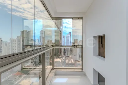 Apartamento com 3 Quartos à venda, 135m² no Meia Praia, Itapema