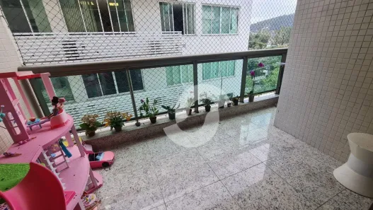 Apartamento com 3 Quartos à venda, 130m² no Charitas, Niterói