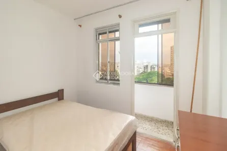 Apartamento com 2 Quartos para alugar, 43m² no Centro Histórico, Porto Alegre