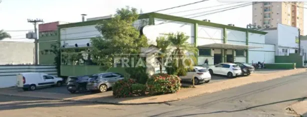Prédio Comercial para alugar, 754m² no Cidade Alta, Piracicaba