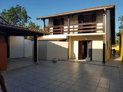 Sobrado com 3 Quartos à venda, 200m² no Indaiá, Caraguatatuba