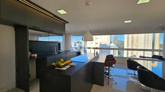 Apartamento com 3 Quartos para venda ou aluguel, 145m² no Centro, Balneário Camboriú