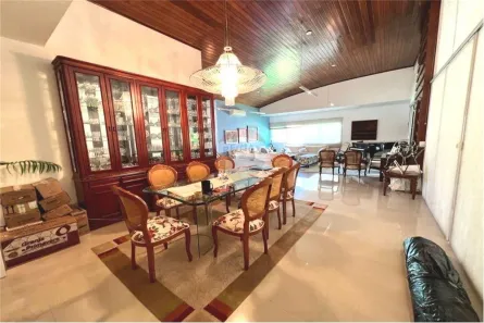 Casa com 3 Quartos à venda, 408m² no Jardim Itália, Cuiabá
