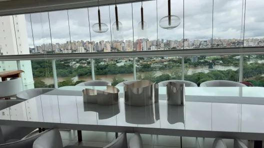 Apartamento com 3 Quartos para alugar, 205m² no Santa Rosa, Londrina