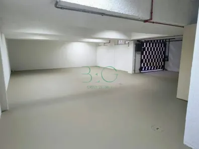 Galpão/Depósito/Armazém para alugar, 150m² no Cerqueira César, São Paulo