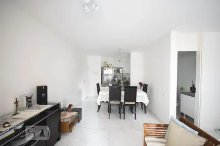 Apartamento com 2 Quartos à venda, 75m² no Vila Praia, São Paulo