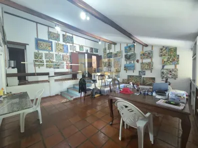 Casa com 3 Quartos à venda, 260m² no Itapuã, Salvador