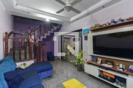 Casa com 3 Quartos à venda, 240m² no Jardim Gianetti, São Paulo