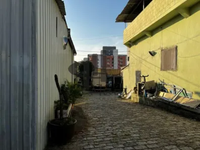 Lote/Terreno à venda, 704m² no Santa Maria, Santo André