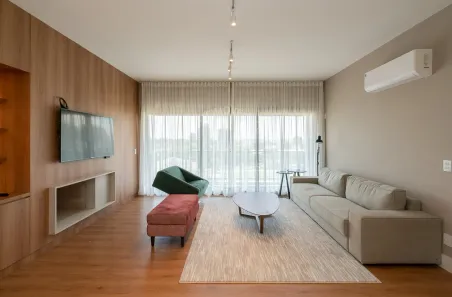 Apartamento com 3 Quartos para alugar, 155m² no Três Figueiras, Porto Alegre