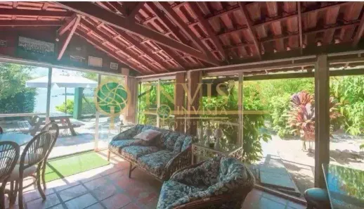 Casa com 2 Quartos à venda, 131m² no Sambaqui, Florianópolis