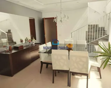 Casa com 3 Quartos à venda, 156m² no Jardim Aeroporto, São Paulo