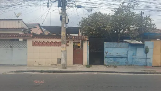 Casa com 2 Quartos para alugar, 90m² no Vila Olorum, Nova Iguaçu