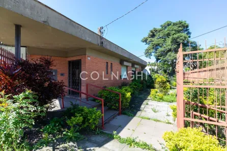 Imóvel Comercial com 3 Quartos à venda, 408m² no Três Figueiras, Porto Alegre
