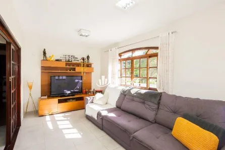 Casa com 2 Quartos à venda, 240m² no Santo Inácio, Curitiba